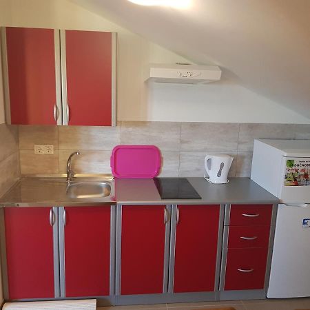Apartman Ravlic Malinska Ngoại thất bức ảnh